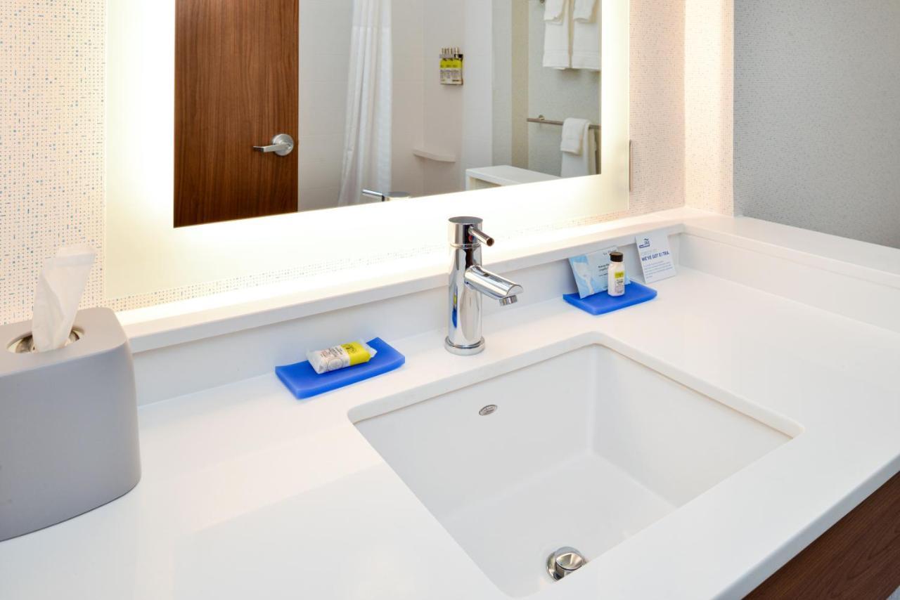 Holiday Inn Express & Suites - Elko By Ihg Extérieur photo