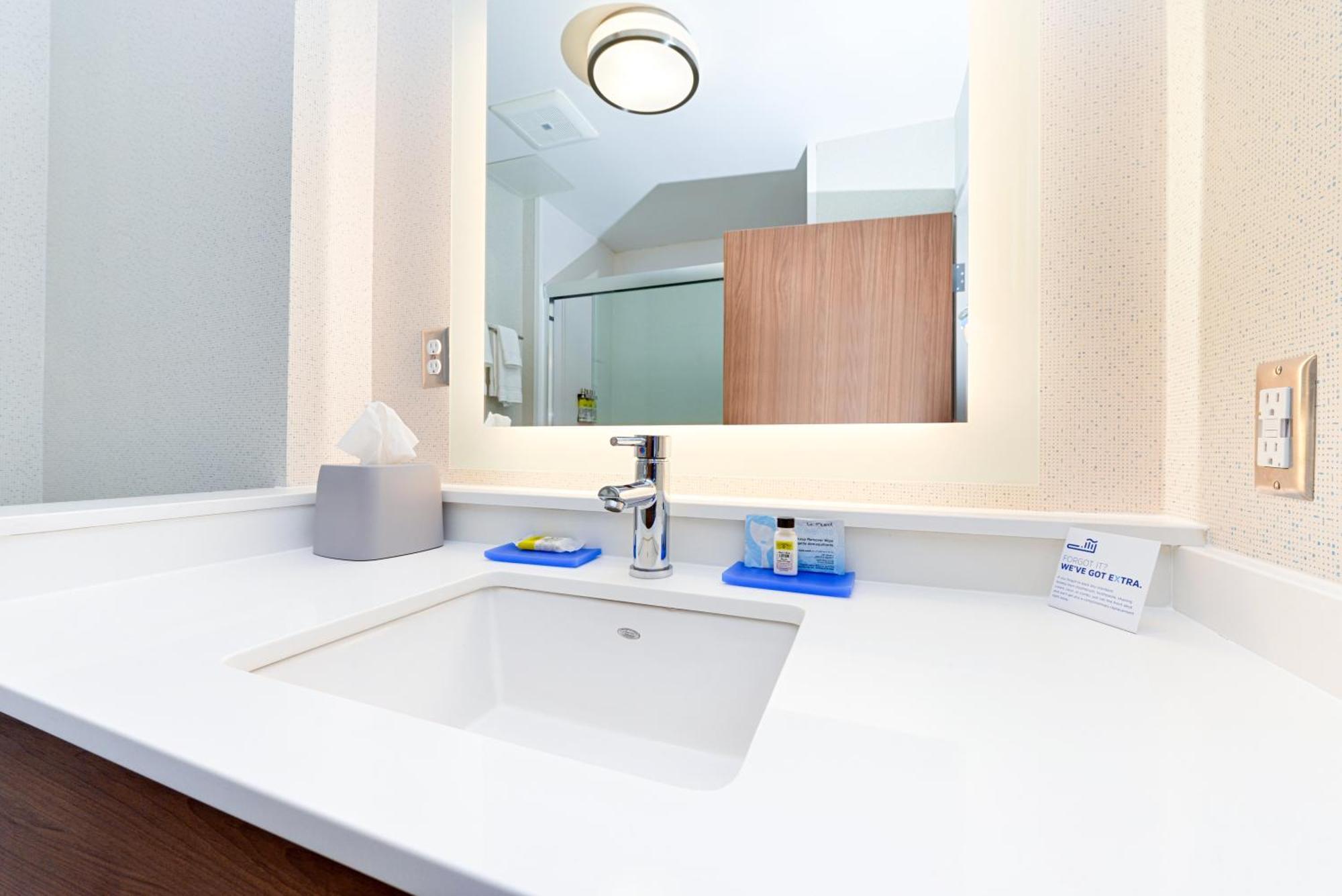 Holiday Inn Express & Suites - Elko By Ihg Extérieur photo